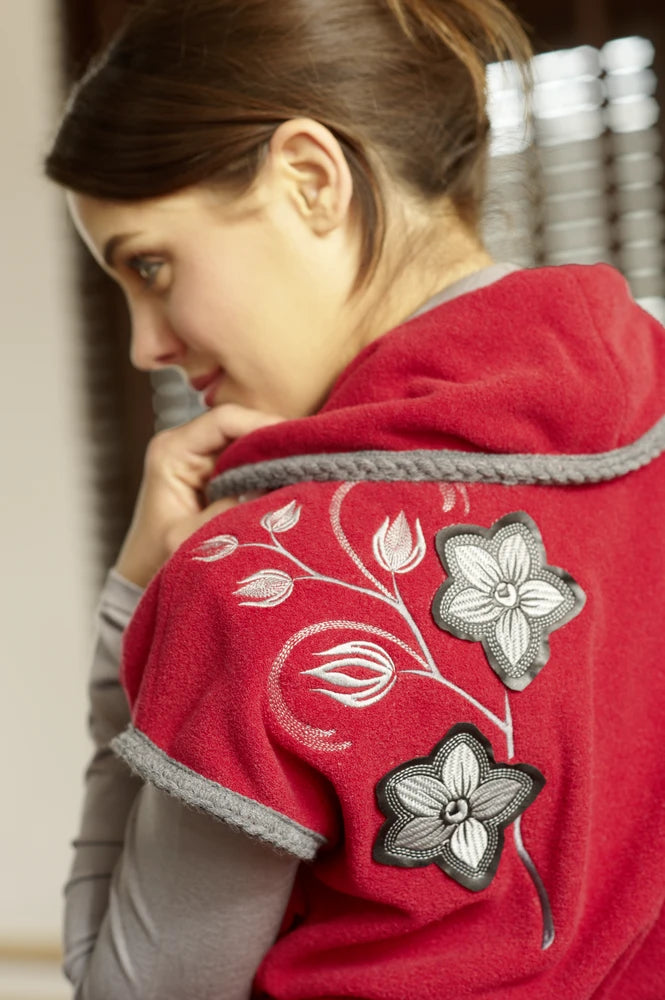 BERNINA Mega-Stickrahmen mit 15 × 40 cm Stickfläche und Positionierungsschablonen