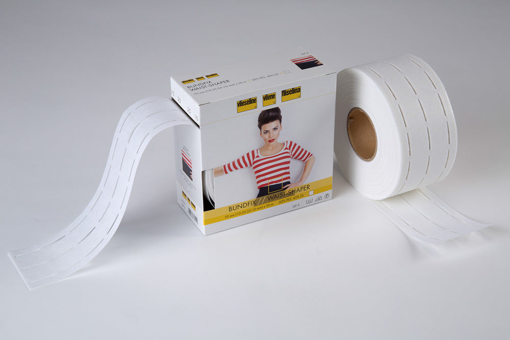 Freudenberg Bundfix GP5 in Weiss – 30 mm breite, aufbügelbare Bundeinlage mit vorgefalteten Führungslinien