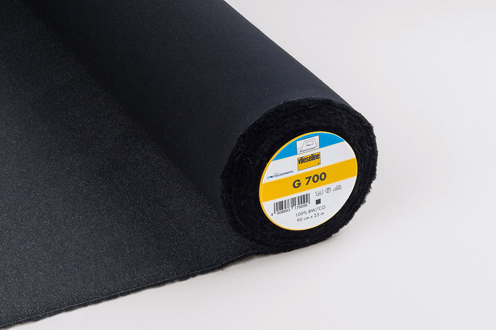 Vlieseline G 700 Schwarz – gewebte, einseitig beschichtete Bügeleinlage aus Baumwolle, 90 cm breit, ideal für Kragen, Taschen & Belege auf dunklen Stoffen