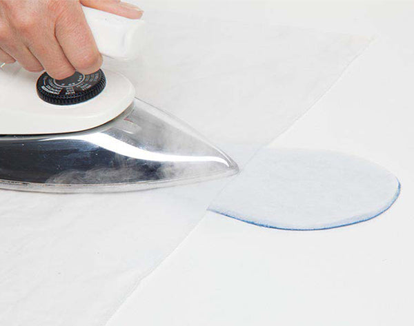 Vlieseline H 630 – weißes, aufbügelbares Volumenvlies mit weicher Struktur, 90 cm breit, ideal für Patchwork und kreative Nähprojekte