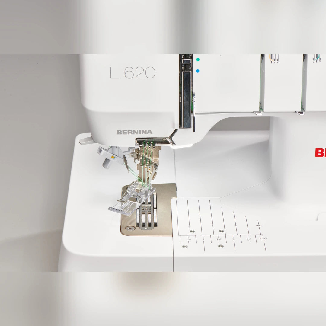 BERNINA L620 Coverstichmaschine – Perfekte Säume für Jersey & elastische Stoffe