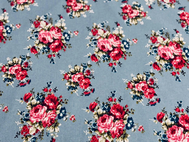 Blusen-Jeans mit Blumendruck